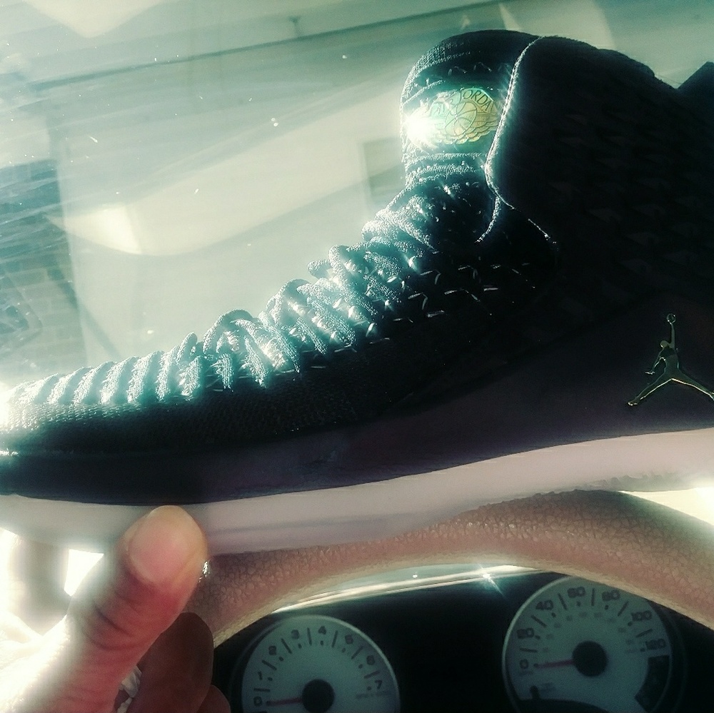Jordan black cat